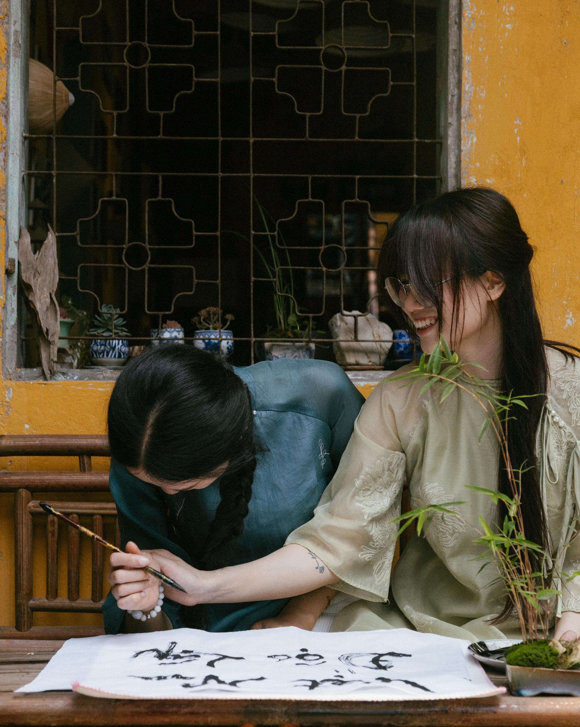 Cô gái, con gái, thiếu nữ, girl, Việt Nam, áo dài, truyền thống, traditional, Hồ Gươm, Hà Nội - Dang Hong 88