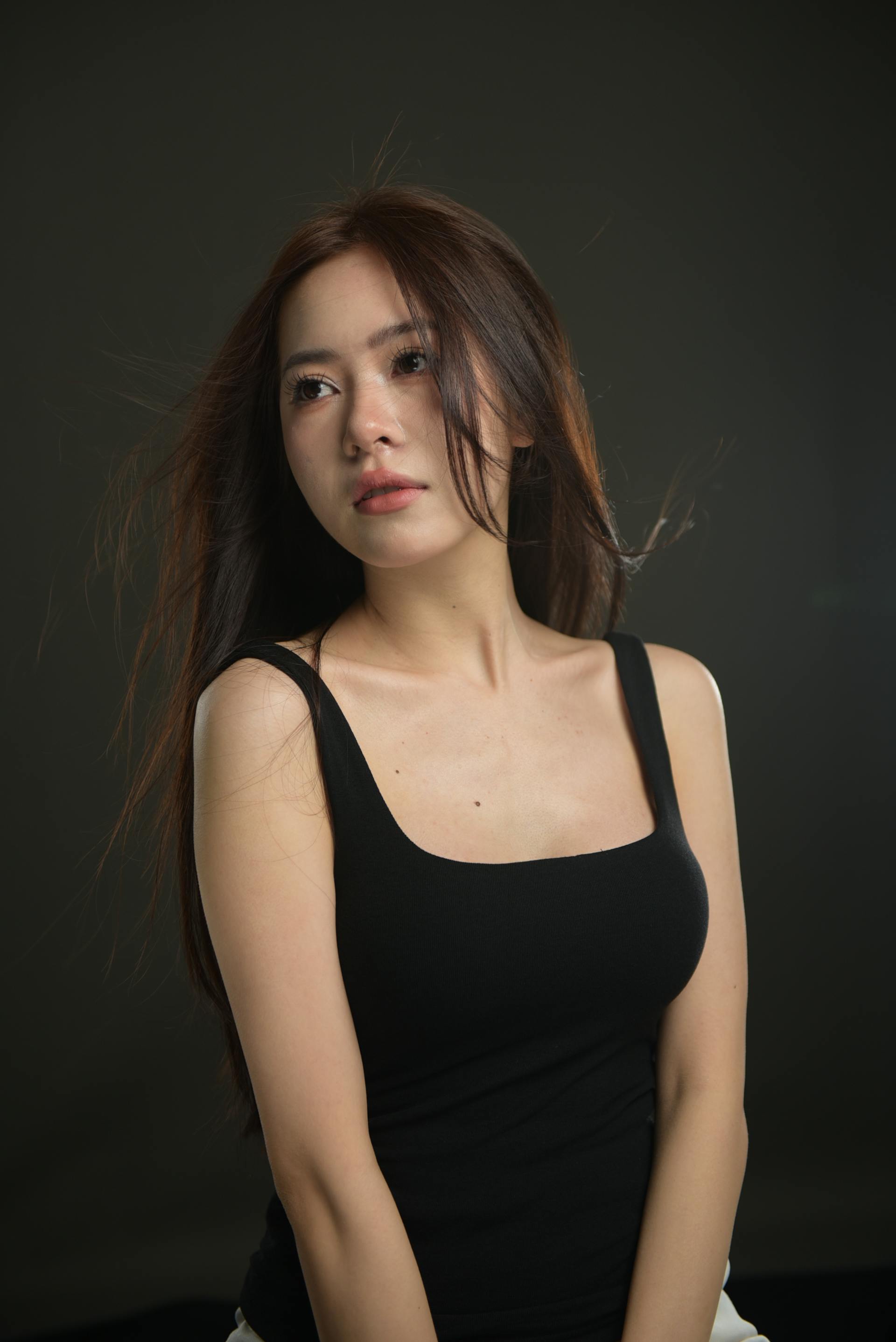 Cô gái, phụ nữ, nữ, girl, woman, beauty, ngầu, cool, studio-Thanh Xuan Nguyen Ly 1