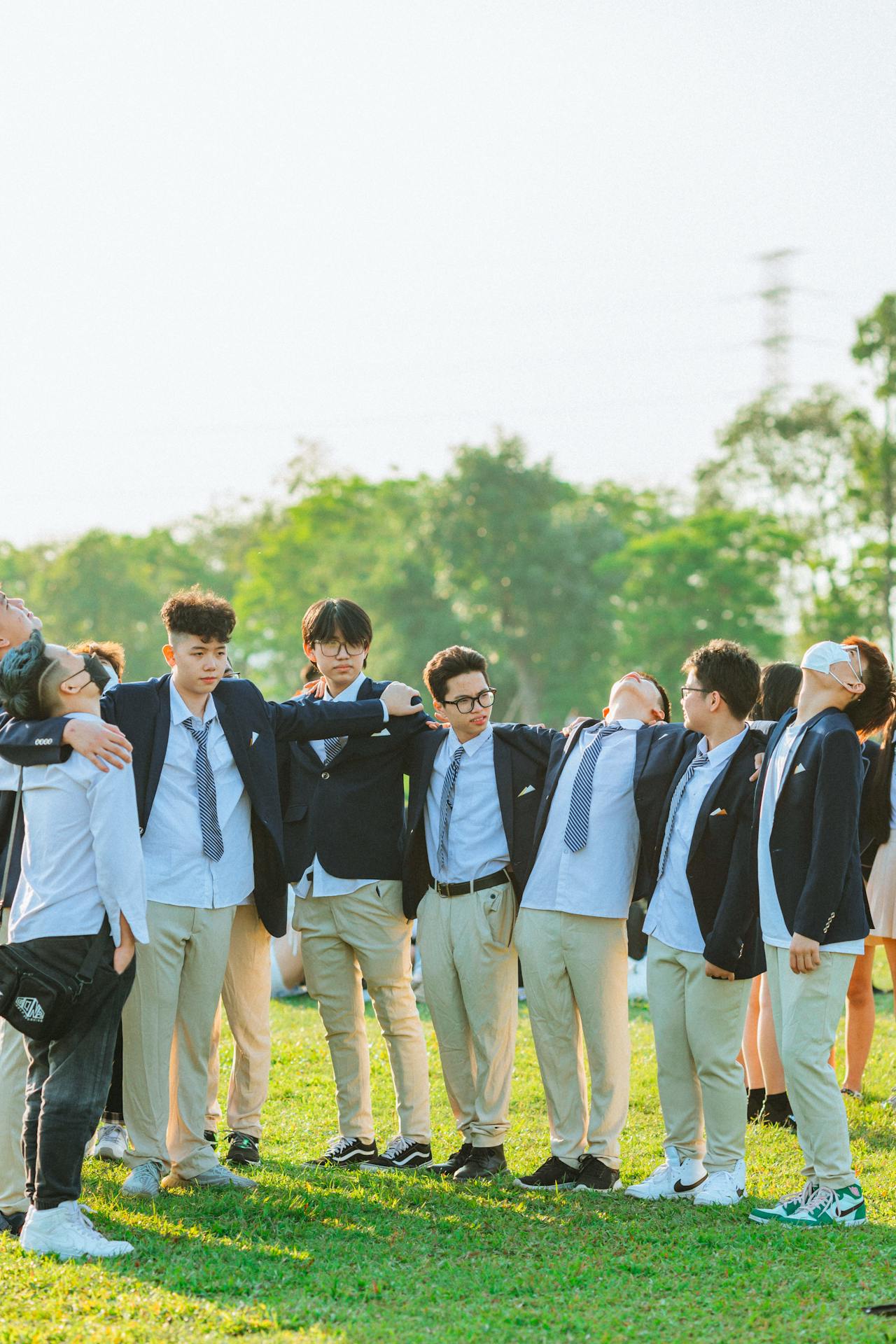 Học sinh, sinh viên, tập thể, bạn bè, kỷ niệm, vui vẻ, students, group, friends, memories, fun - HONG SON 2