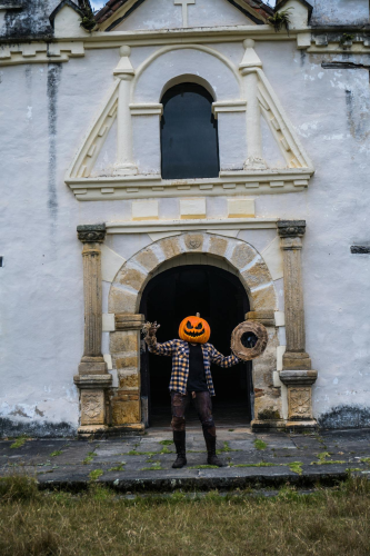 Halloween, hóa trang , kinh dị, hóa trang bí đỏ, bù nhìn, lễ hội hóa trang, costume, horror, pumpkin costume, scarecrow, carnival - Juan Felipe Ramírez 4