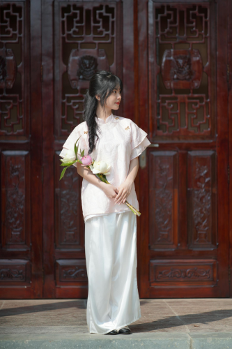 Cô gái, thiếu nữ, Việt Nam, trang phục truyền thống, girl, young woman, Vietnam, traditional costume - Đan Thy Nguyễn Mai 102