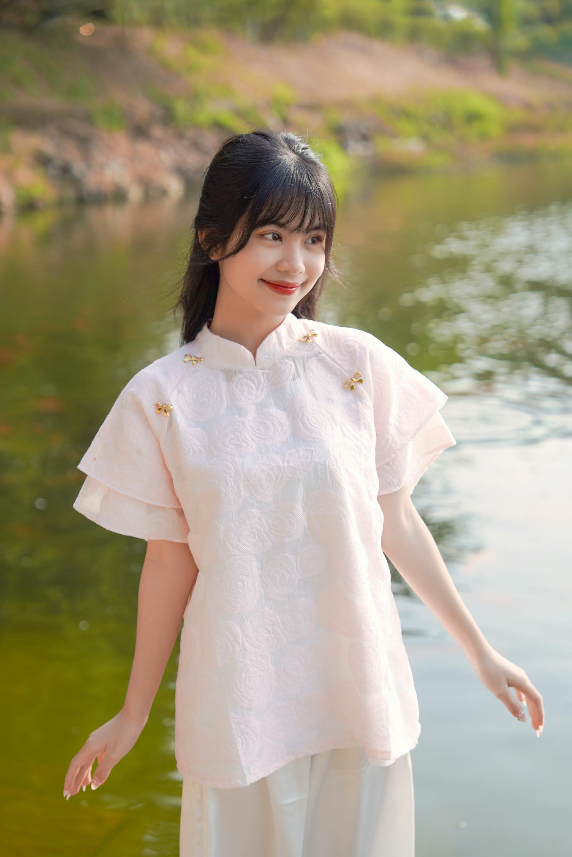 Cô gái, thiếu nữ, Việt Nam, trang phục truyền thống, girl, young woman, Vietnam, traditional costume - Đan Thy Nguyễn Mai 100