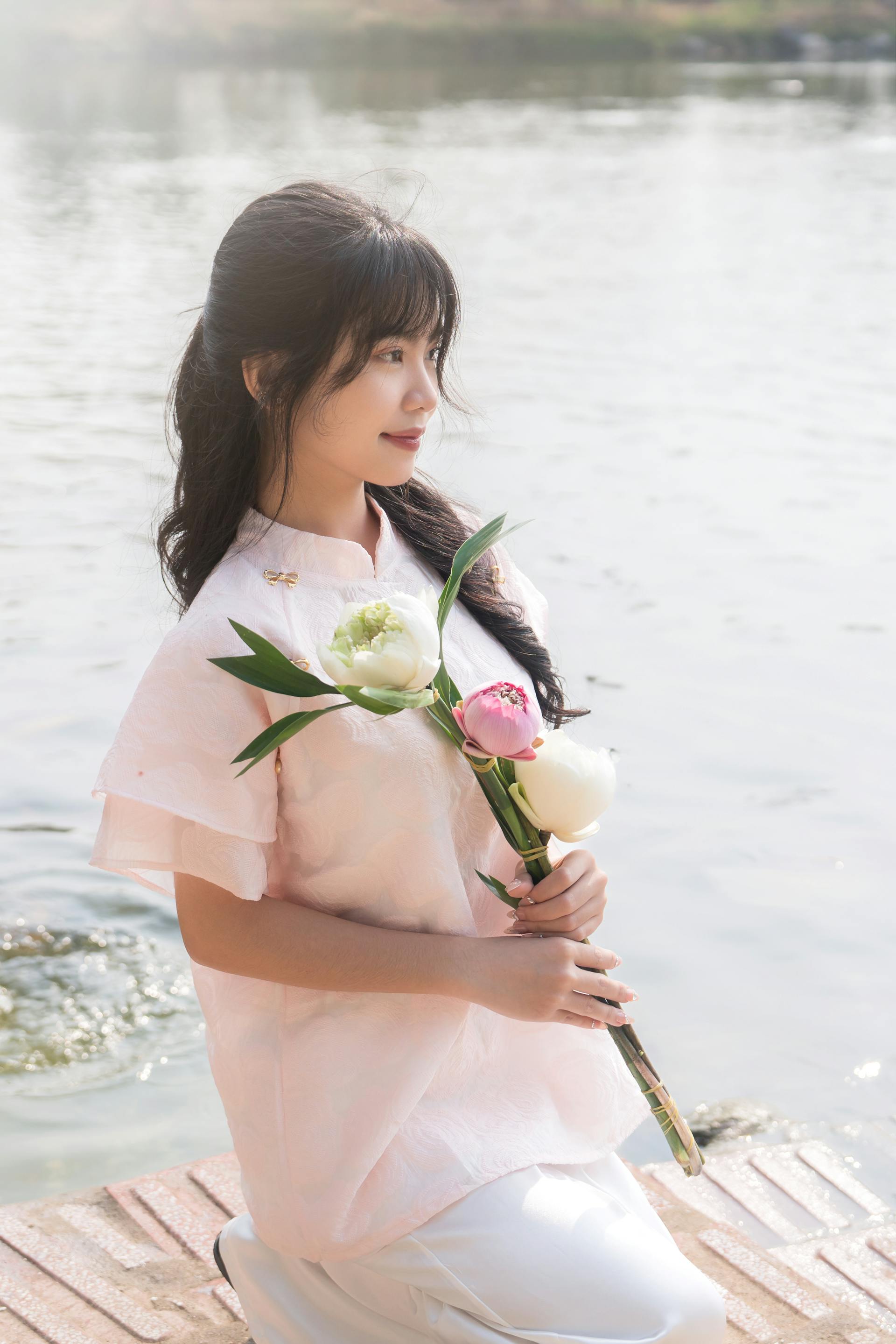 Cô gái, thiếu nữ, Việt Nam, trang phục truyền thống, girl, young woman, Vietnam, traditional costume - Đan Thy Nguyễn Mai 93
