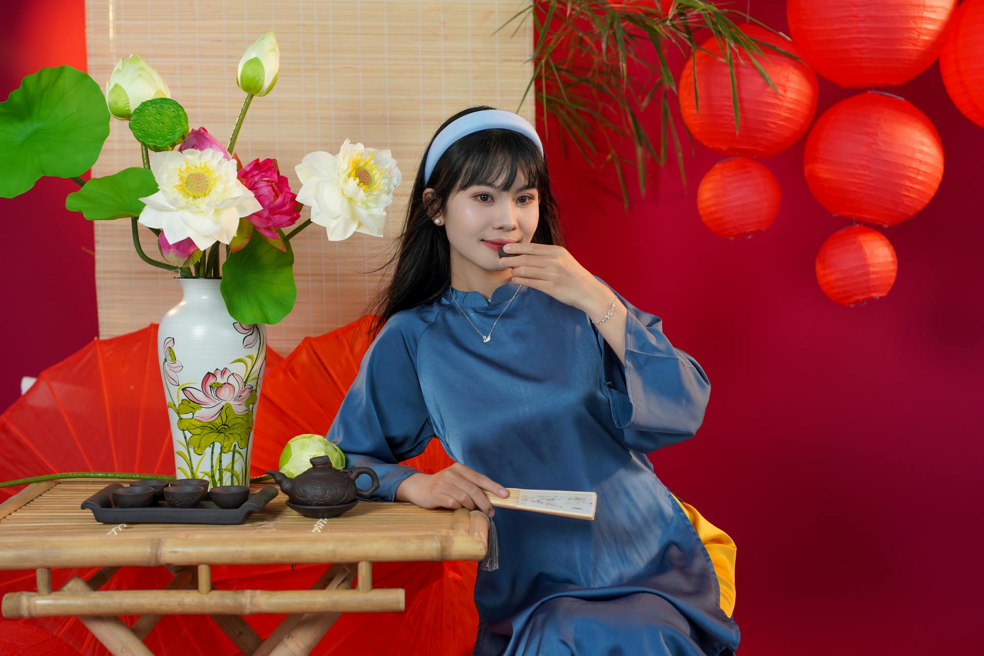 Cô gái, thiếu nữ, Việt Nam, trang phục truyền thống, girl, young woman, Vietnam, traditional costume - Đan Thy Nguyễn Mai 9