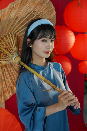Cô gái, thiếu nữ, Việt Nam, trang phục truyền thống, girl, young woman, Vietnam, traditional costume - Đan Thy Nguyễn Mai 24