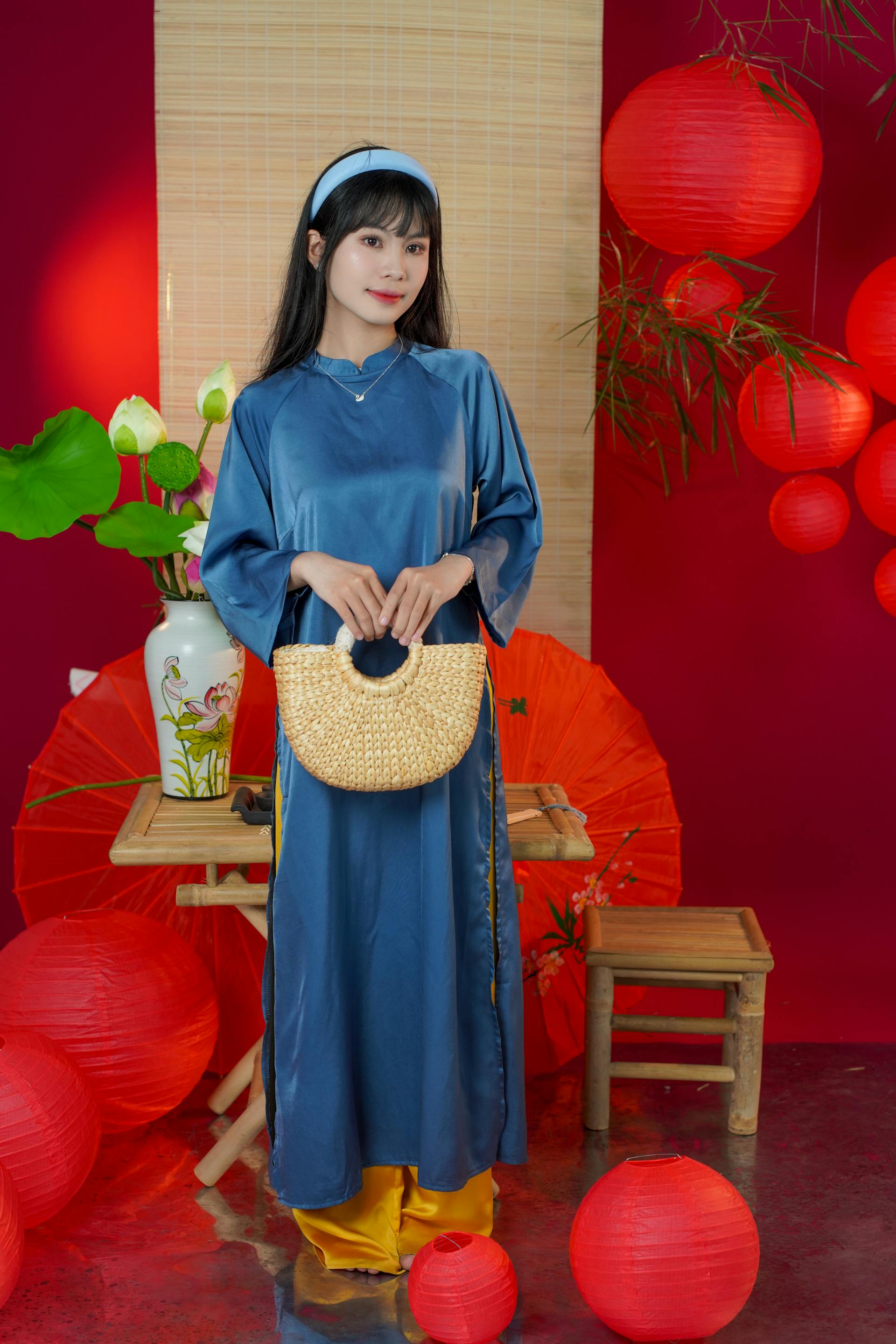 Cô gái, thiếu nữ, Việt Nam, trang phục truyền thống, girl, young woman, Vietnam, traditional costume - Đan Thy Nguyễn Mai 20