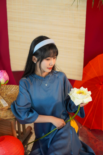 Cô gái, thiếu nữ, Việt Nam, trang phục truyền thống, girl, young woman, Vietnam, traditional costume - Đan Thy Nguyễn Mai 30