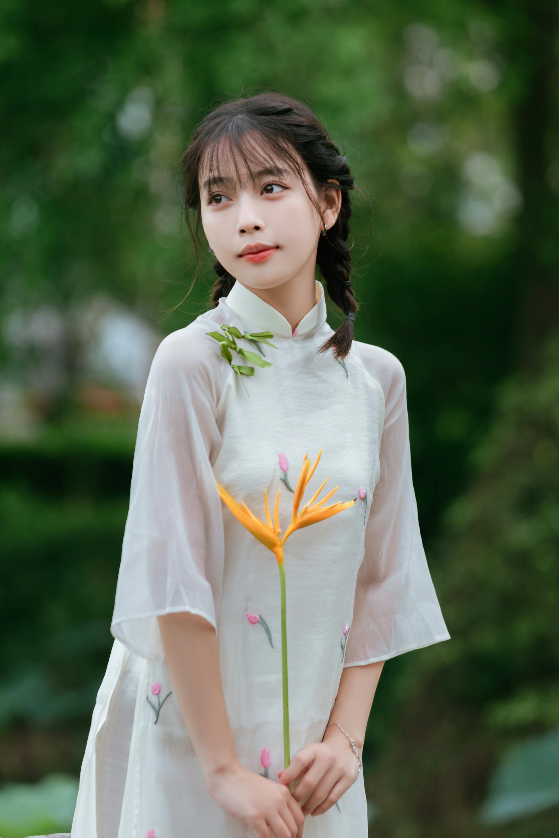 Cô gái, thiếu nữ, Việt Nam, trang phục truyền thống, girl, young woman, Vietnam, traditional costume - Đan Thy Nguyễn Mai 55
