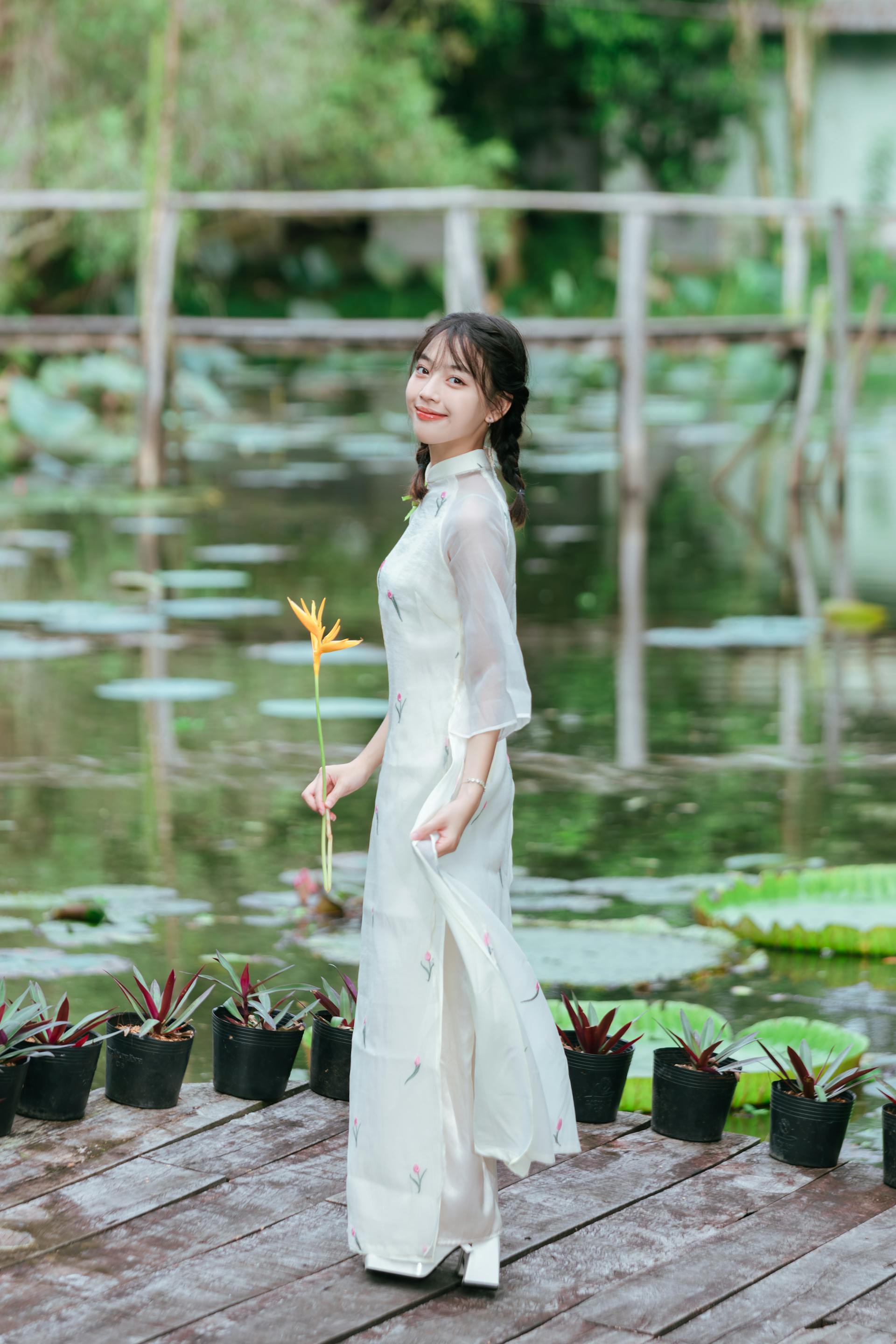 Cô gái, thiếu nữ, Việt Nam, trang phục truyền thống, girl, young woman, Vietnam, traditional costume - Đan Thy Nguyễn Mai 54