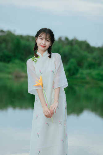 Cô gái, thiếu nữ, Việt Nam, trang phục truyền thống, girl, young woman, Vietnam, traditional costume - Đan Thy Nguyễn Mai 68