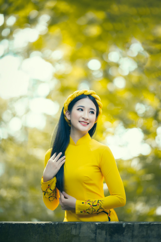 Cô gái, thiếu nữ, Việt Nam, trang phục truyền thống, girl, young woman, Vietnam, traditional costume - Tiểu Bảo Trương