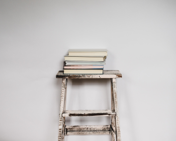 Sách, book, notebook, nhật kí, ghế, vải, khăn, chairs, fabrics, towels- hudsoncrafted 4