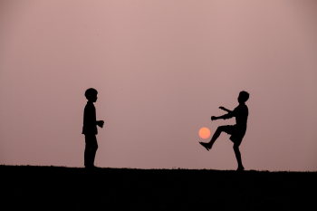 Trẻ em, children, bầu trời, hoàng hôn, cánh đồng, miền quê, sky, sunset, field, countryside- xuanduongvan87 1