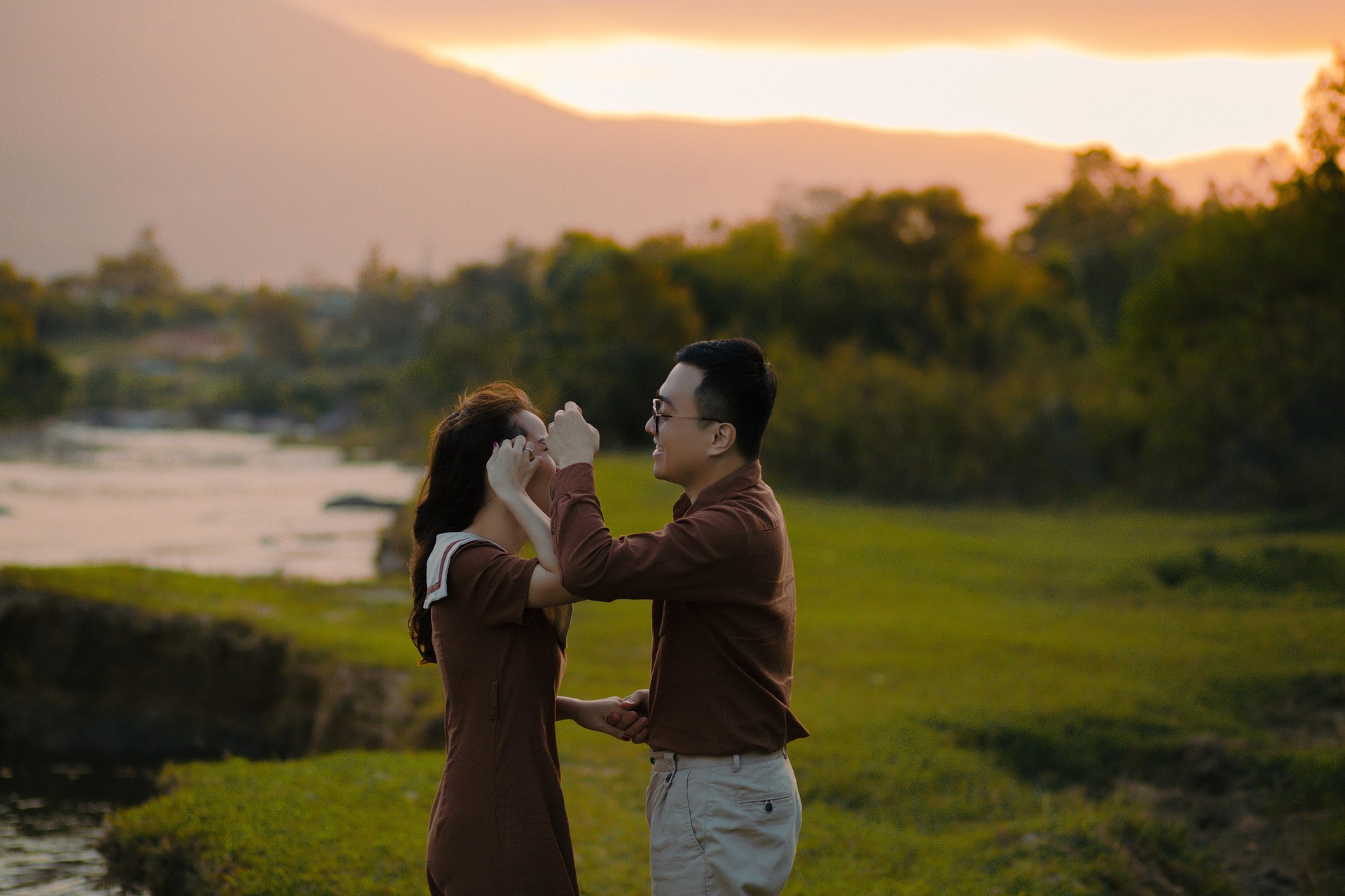 Gia đình, family, cặp đôi, vợ chồng, couple, husband and wife- Jupilu 3