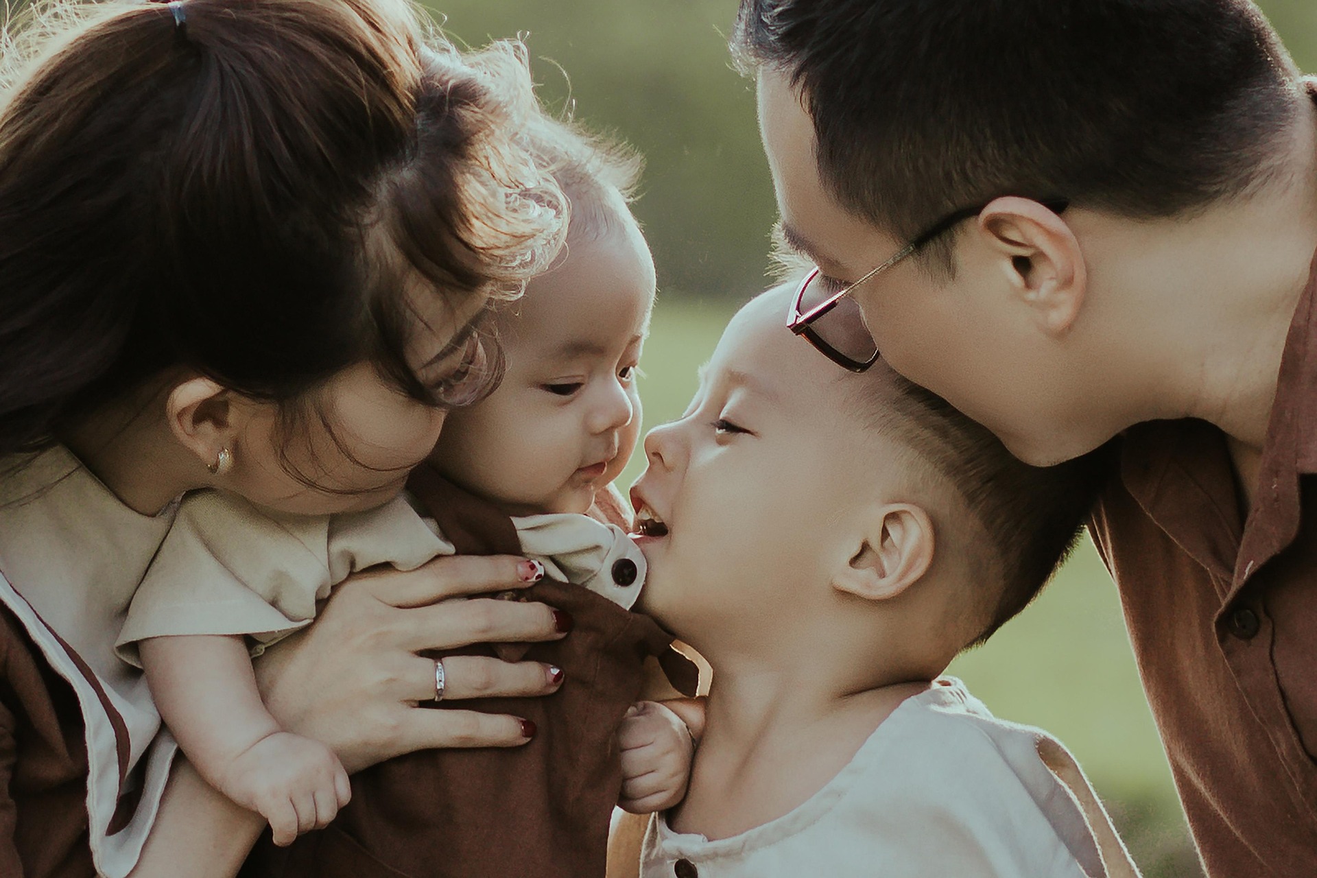 Gia đình, family, em bé, trẻ em, baby, children- Jupilu