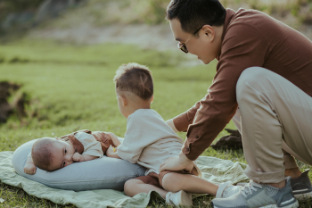 Gia đình, family, em bé, trẻ em, baby, children, ba và con, dad and child- Jupilu