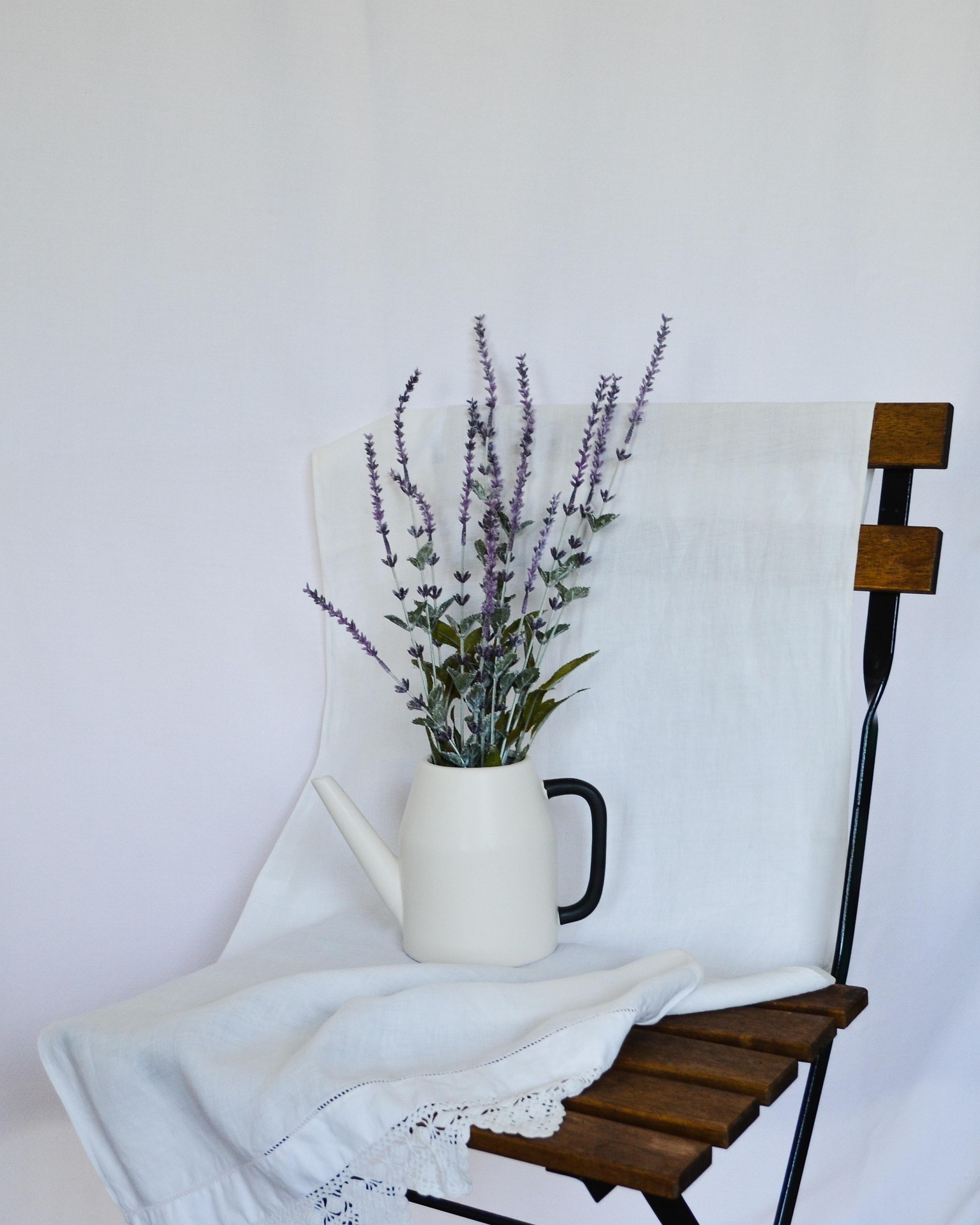 Bình hoa, ghế, vải, khăn, chairs, fabrics, towels- hudsoncrafted