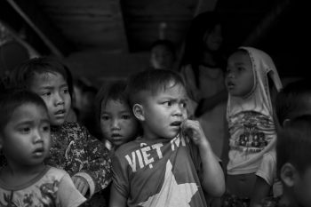 Đồng bào, miền núi, em bé, trẻ em, people, mountainous areas, babies, children- son_vietnamese 3
