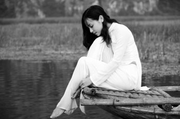 Cô gái, nữ, girl, women, áo dài, hoa súng, hoa, water lily, flower- xuanduongvan87 4