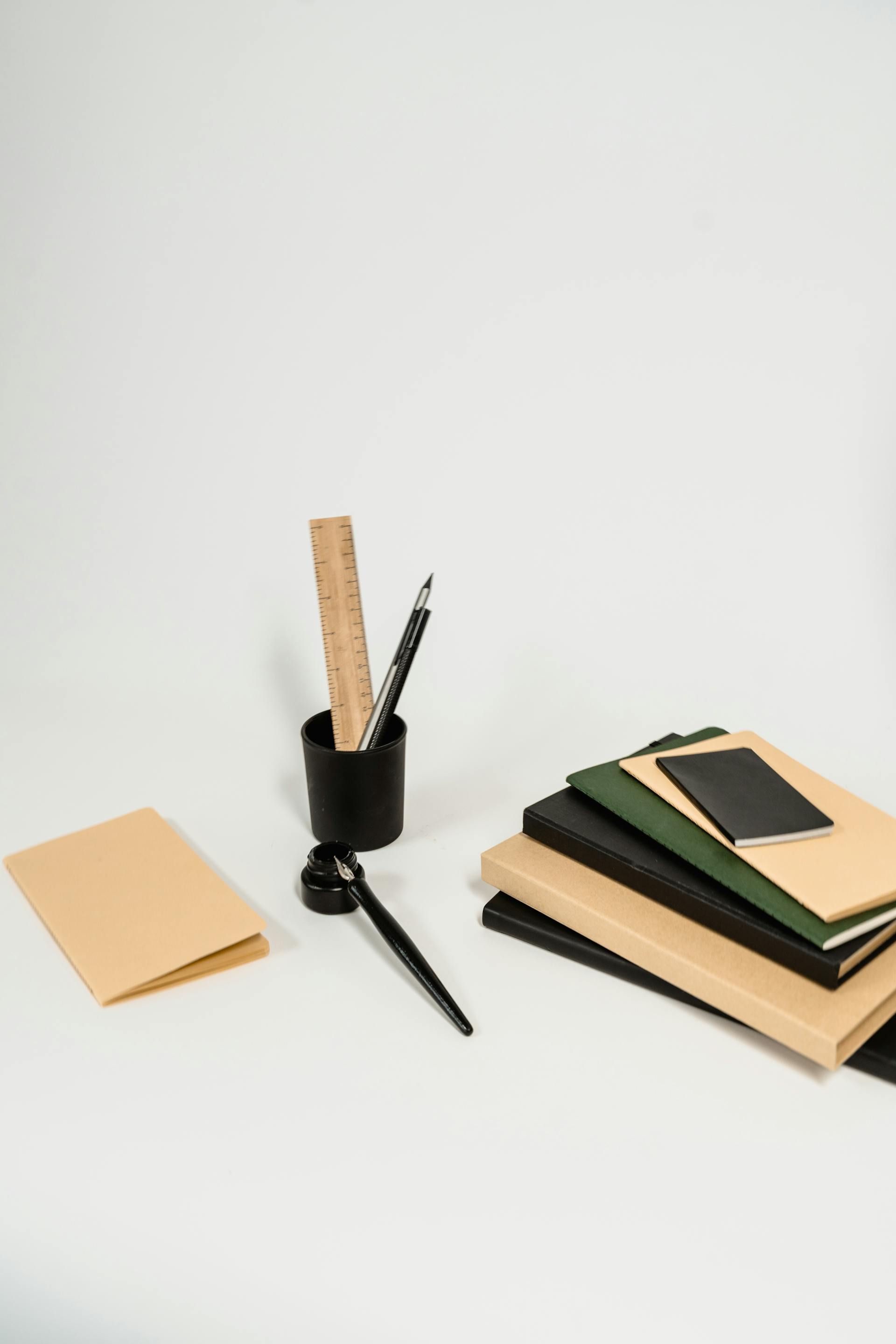 Bút, vở sách, kéo, đồ dùng học tập, trường, school supplies, school-MART PRODUCTION 3