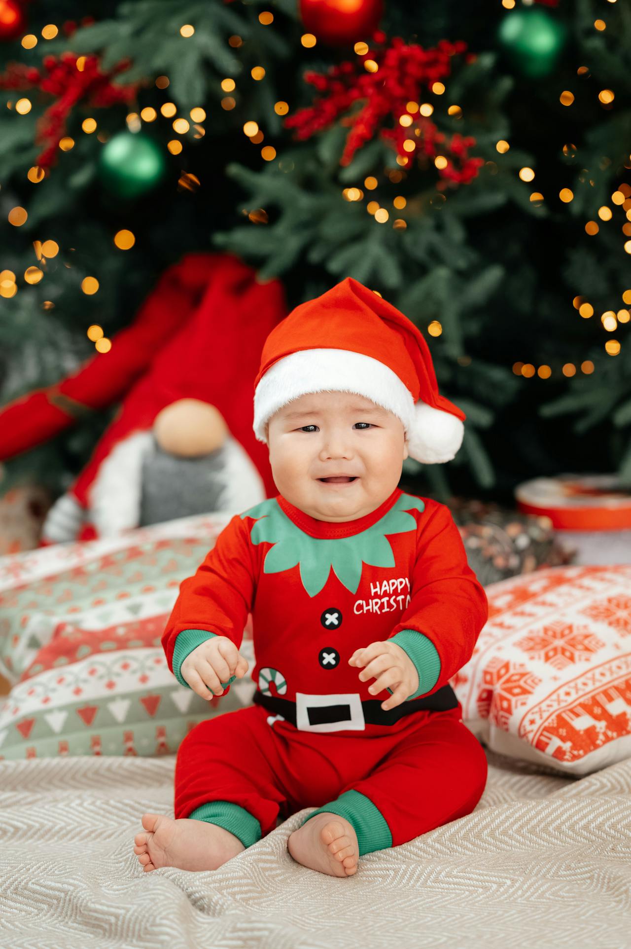 Em bé, trẻ em, bé trai, chụp giáng sinh, hộp quà, baby, children, boy, Christmas photography, gift boxes -  21zere