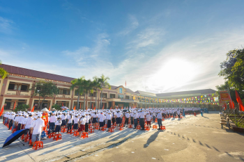 Trường học, học sinh, student, school, chào cờ, khai giảng, lá cờ Việt Nam, lá cờ, Việt Nam - HONG SON 11