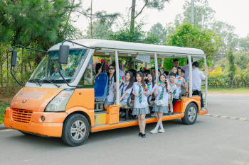 Kỷ yếu, học sinh, bạn bè, student, school, cấp 3, thanh xuân, Việt Nam - HONG SON
