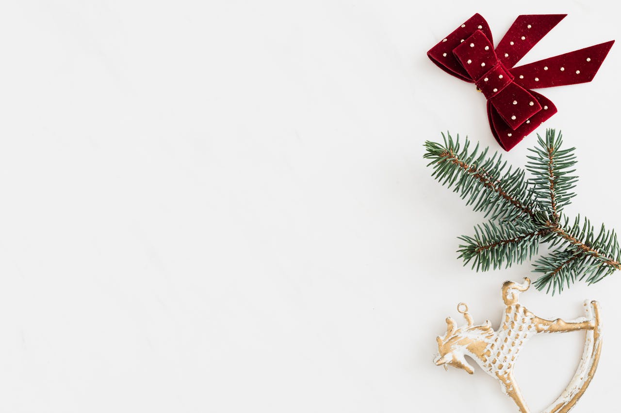 Giáng sinh, quả châu, cây thông, nơ, nền, tuần lộc, christmas, bow tie, baubles, red, greeting, background, reindeer -  Karola G