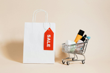 Mỹ phẩm, giỏ hàng, túi giấy, giảm giá, sale, khuyến mãi, cosmetics, shopping cart, promotions, discounts- Karola G