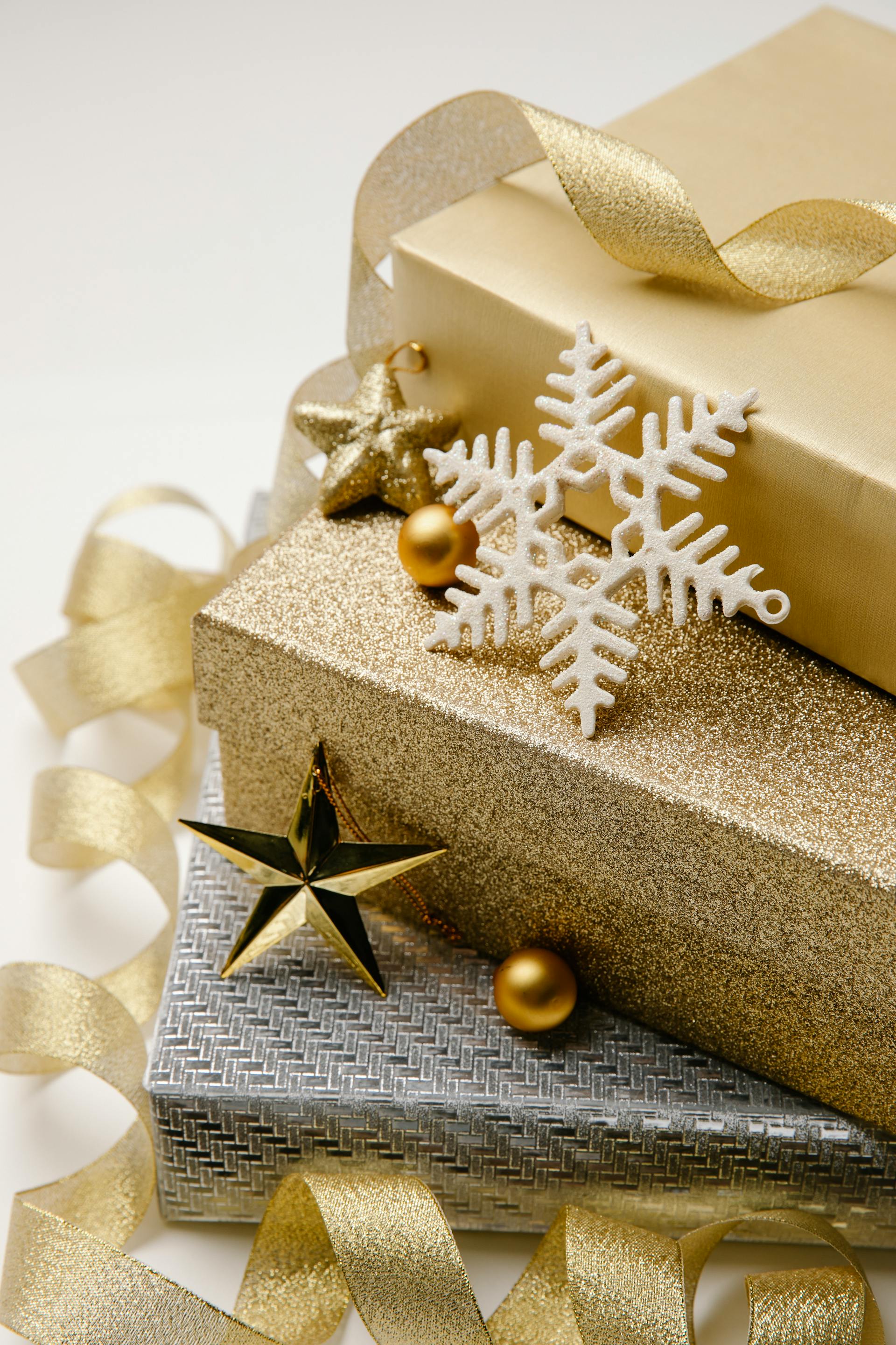 Trang trí, cây thông, giáng sinh, pine, decor, christmas, merry christmas, xmas -  Laura James 7