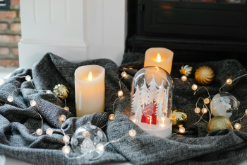 Giáng sinh, trang trí, cây thông, pine tree, decor, noel, christmas- Laura James 9