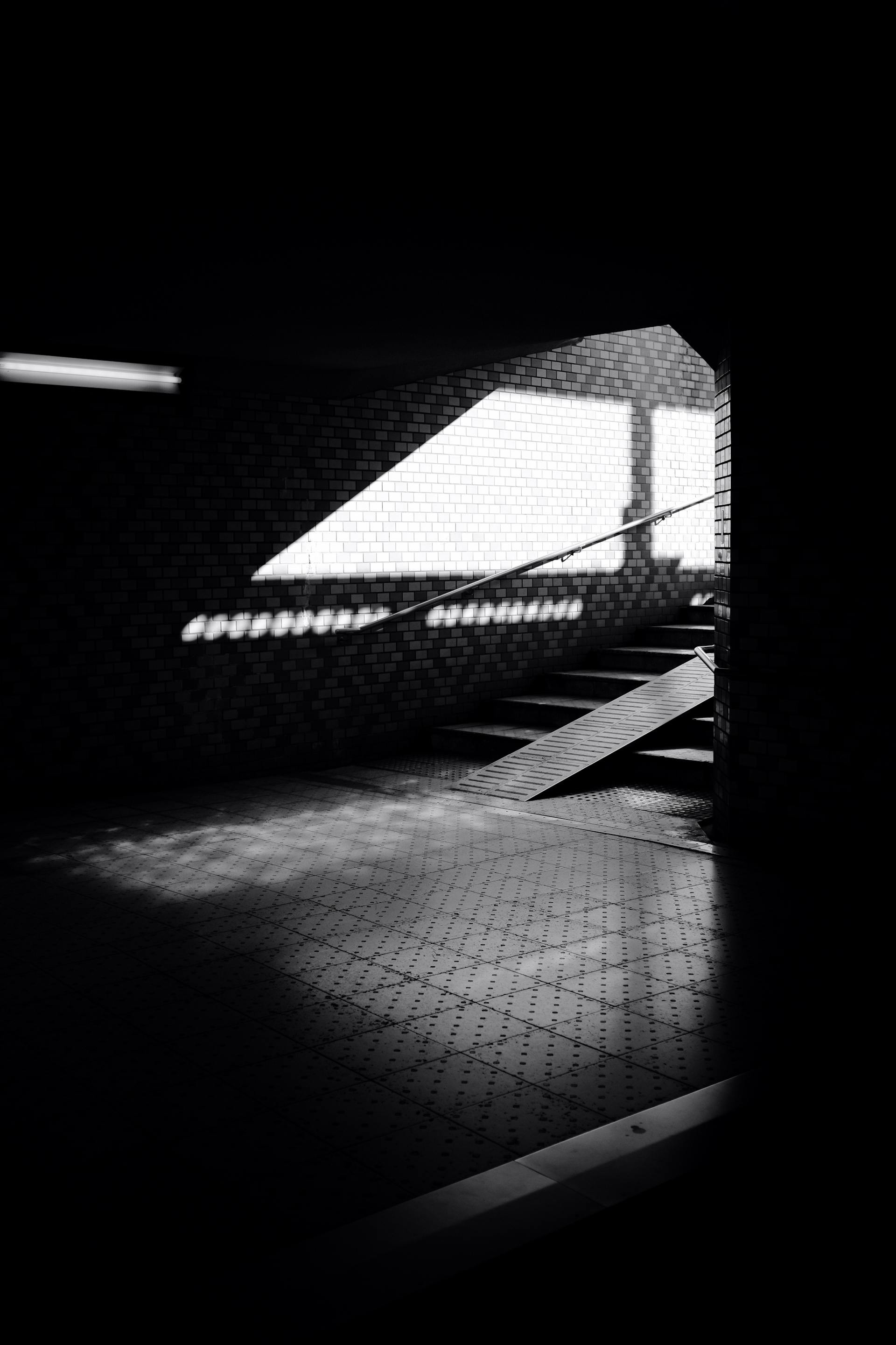 Cầu thang, thang bộ, đen tối, trắng đen, stairs, escalators, dark, black and white - Mak_ jp