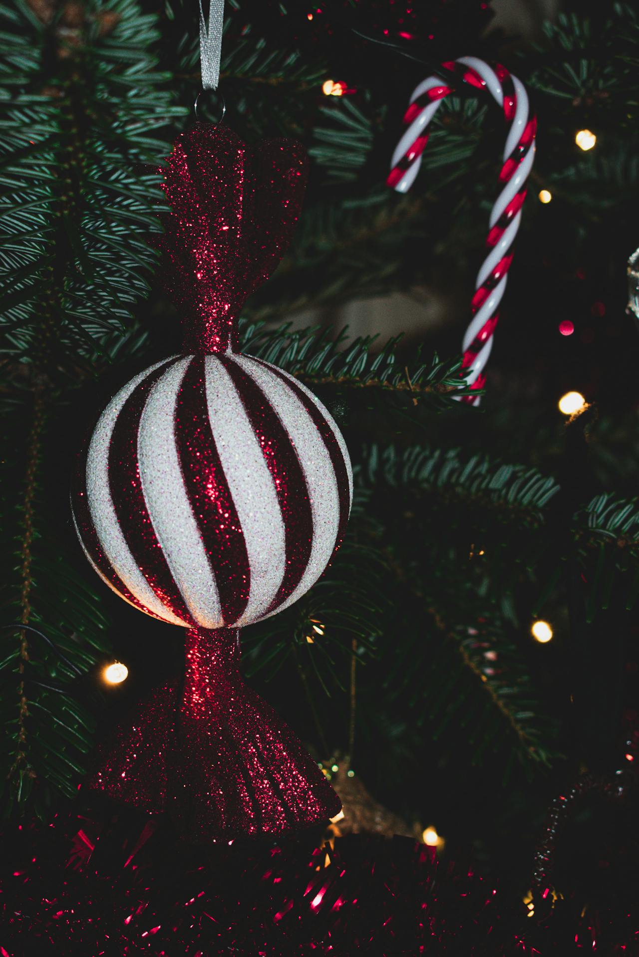 Trái châu, cây thông, trang trí, không khí giáng sinh, christmas balls, christmas tree, decoration, christmas atmosphere- Maria-Theodora Andrikopoulou
