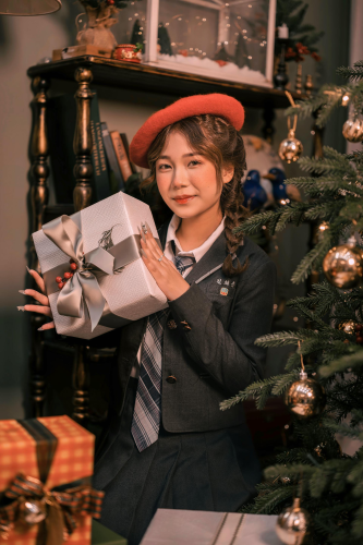 Giáng sinh, con gái, girl, studio, người mẫu, xmas, noel, christmas, merry christmas - Đan Thy Nguyễn Mai 23