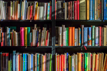 Nhà sách, thư viện, sách, không gian, bookstore,library, book, space - Pixabay