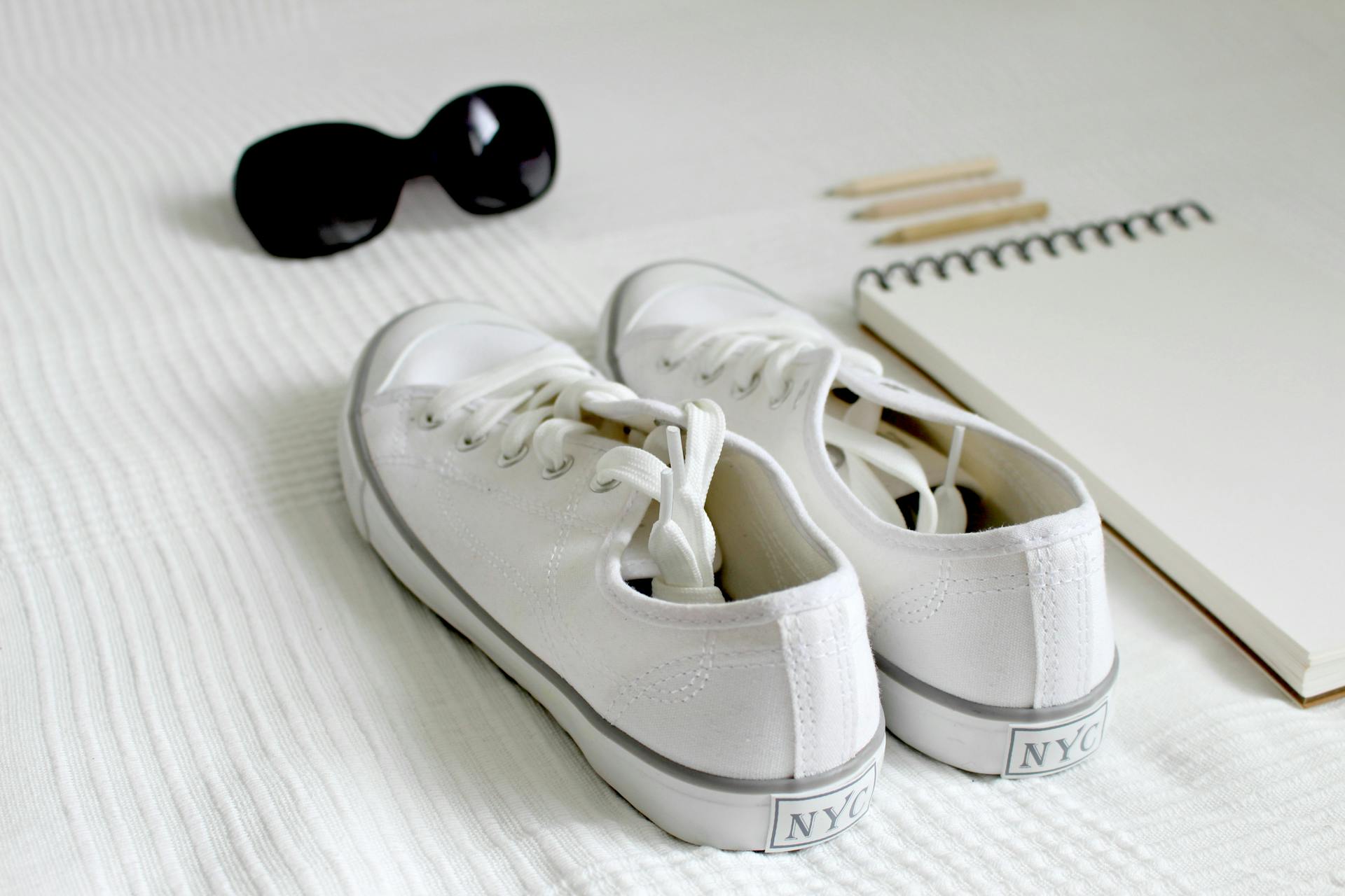 Giày thể thao, giày, thời trang, phụ kiện, fashion, shoes, sporty, sport - Mstudio 1