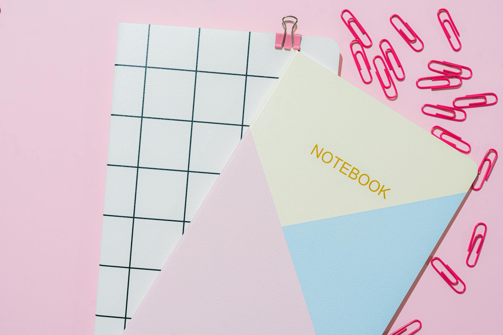 Vở, kẹp giấy, paperclip, notebook, đồ dùng học tập, trường, school supplies, school-SHVETS production 1