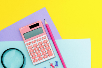 Máy tính, bút, vở, calculator, pen, notebook, đồ dùng học tập, trường, school supplies, school-SHVETS production 1