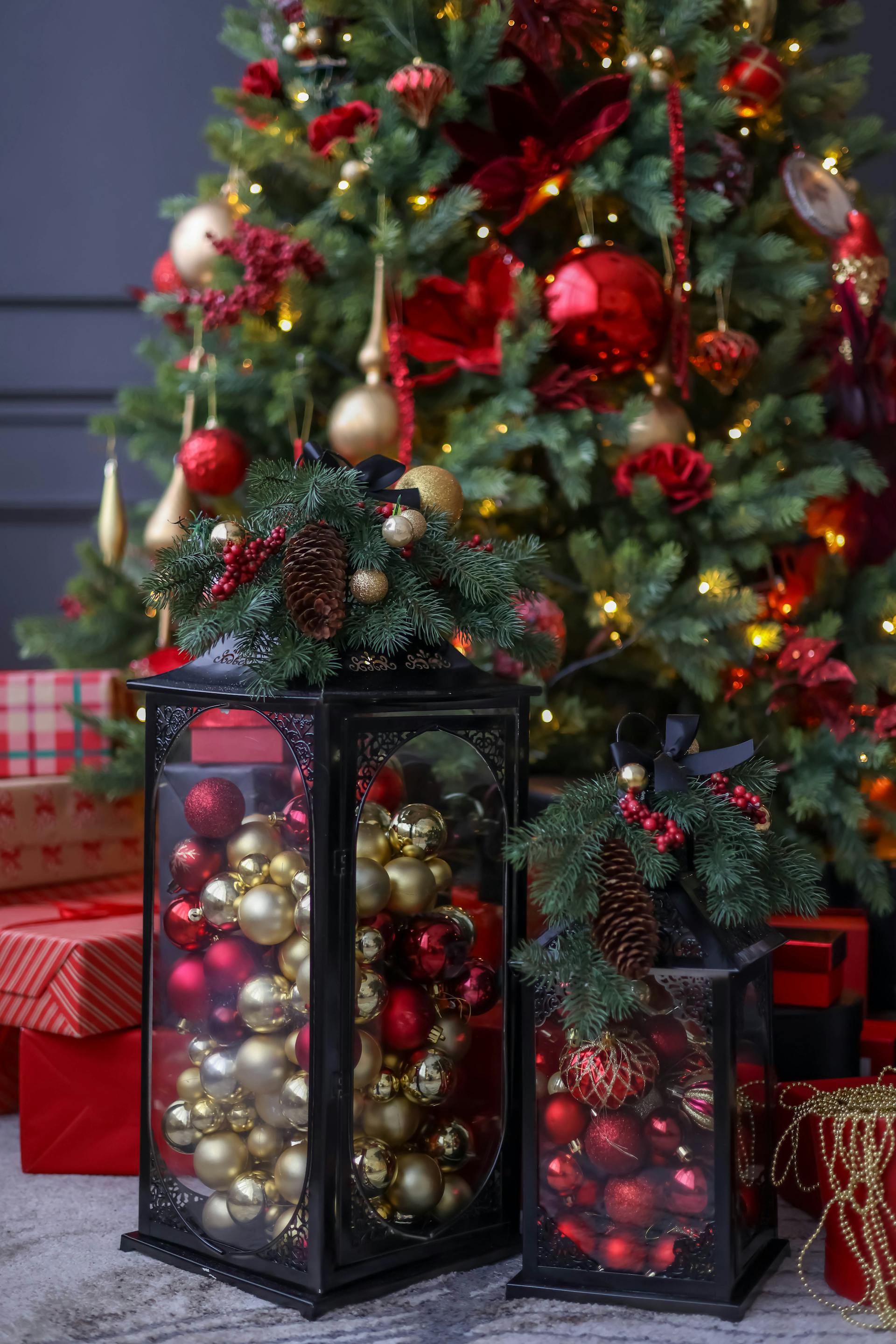 Giáng sinh, quả châu, trái châu, cây thông, hộp quà, gift, pine, xmas, christmas, noel, background, decor- Valeria Boltneva 2