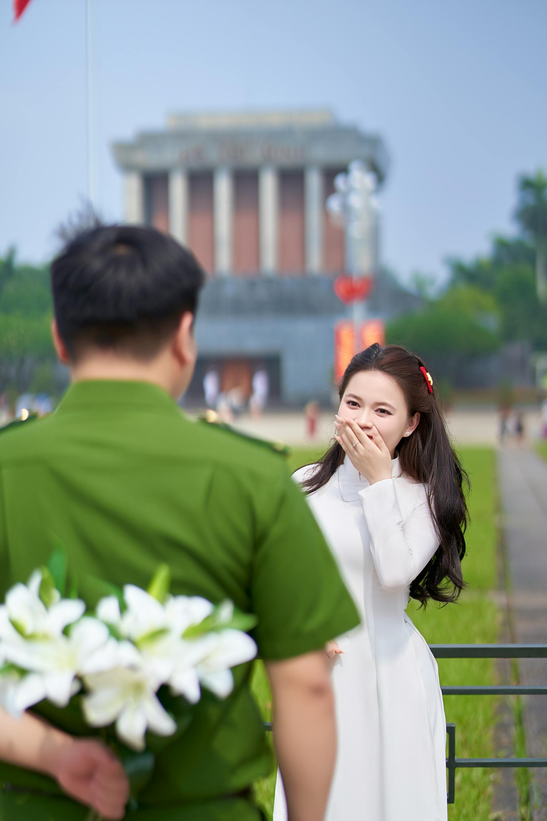 Áo dài, con gái, girl, thiếu nữa, công an, police, cặp đôi, couple, tình yêu, love, lover - Toàn Văn 10