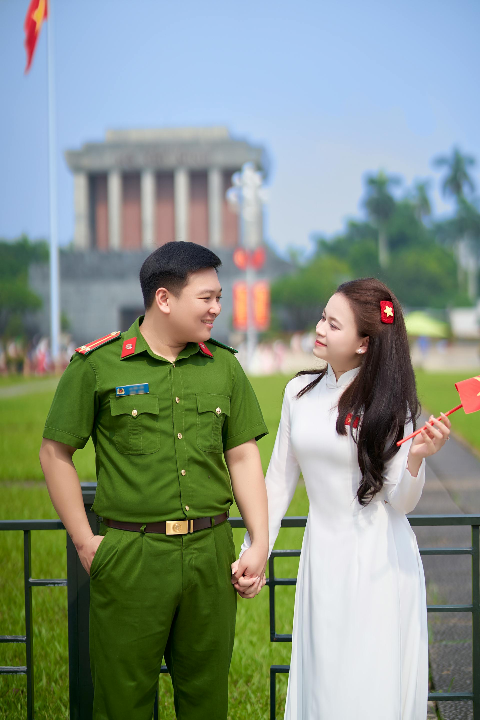 Áo dài, con gái, girl, thiếu nữa, công an, police, cặp đôi, couple, tình yêu, love, lover - Toàn Văn 7