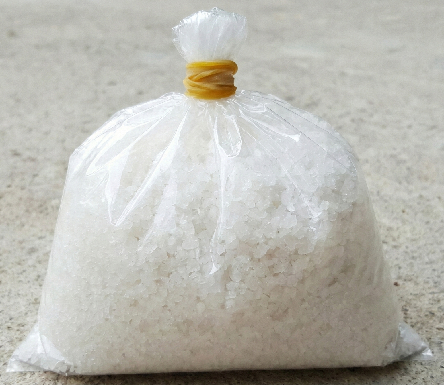 Muối, gia vị, muối hạt, bịch muối, salt, seasoning, salt grains, bag of salt