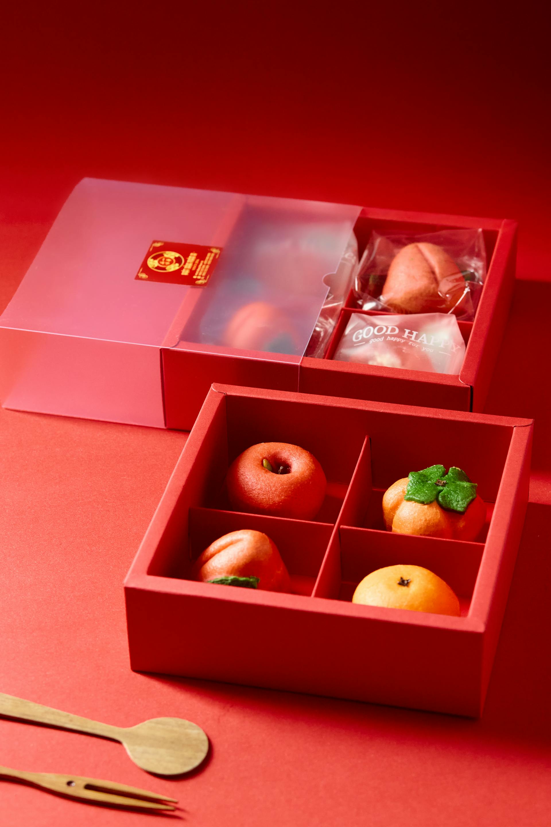 Trái cây, đào, hộp quà, Tết, fruit, peaches, gift boxes, Tet - Yuan Cao 1