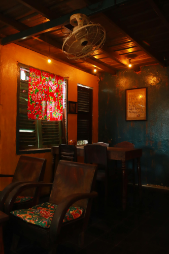 Bàn, ghế, nội thất, furniture, table, chair, Tết, Tết Nguyên Đán, window, curtain, Tet, Lunar New Year - Tuan Vy