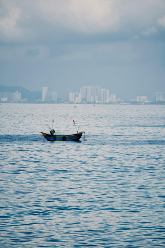 Thuyền, biển, trời, boat, sea, sky - Tuan Vy