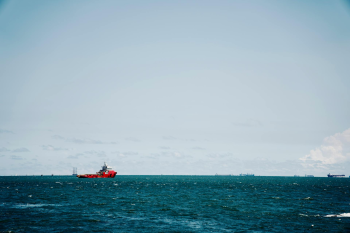 Thuyền, biển, trời, boat, sea, sky - Tuan Vy