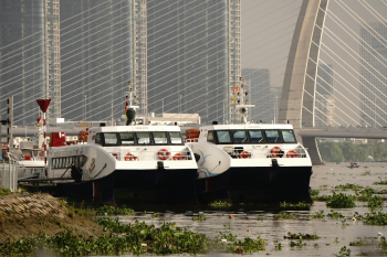 Cano, sông, tòa nhà, thành phố, canoe, river, building, city - Tuan Vy