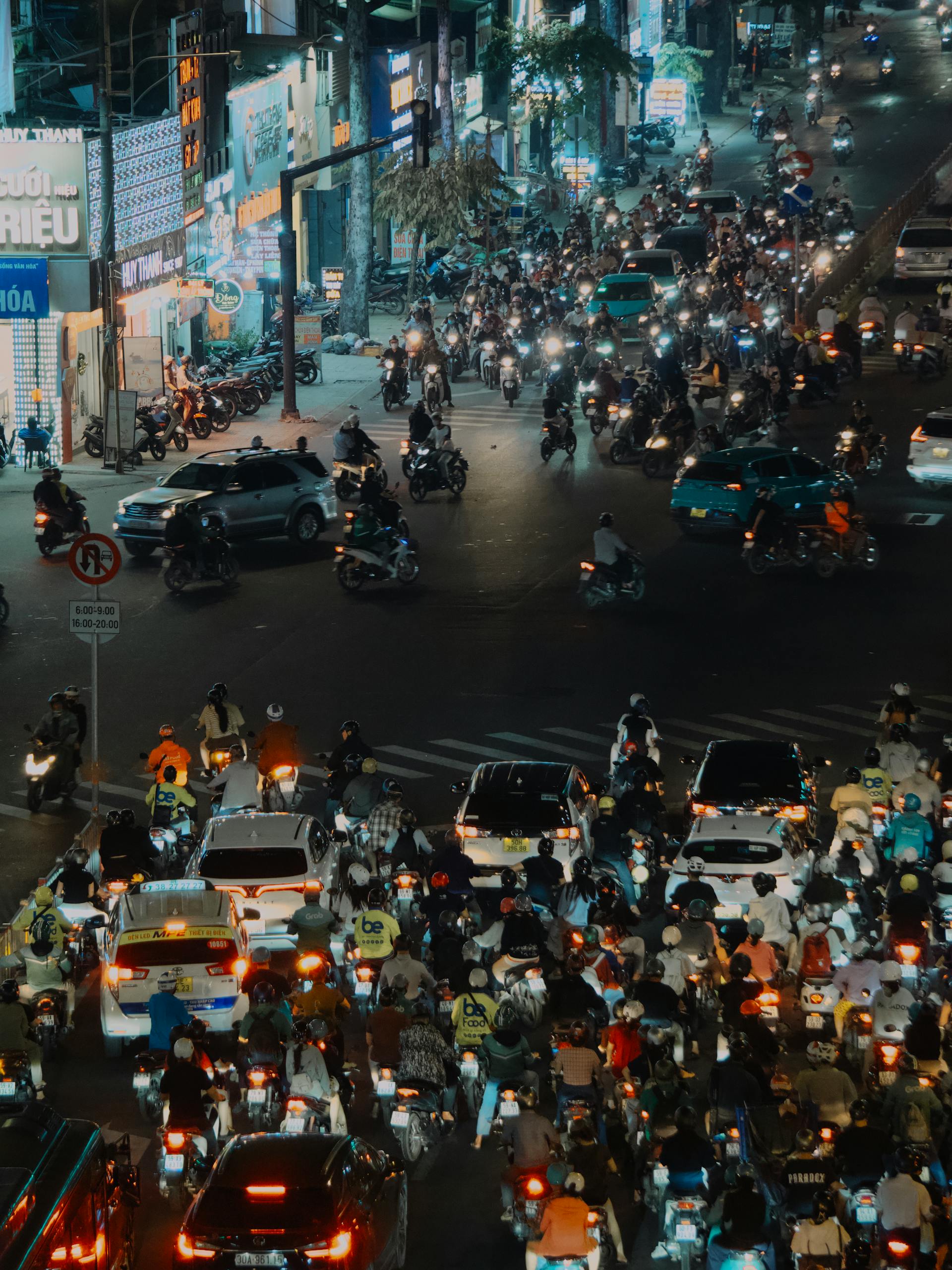 Đường phố, xe, tòa nhà, đèn phố, street, building, streetlight - Tuan Vy