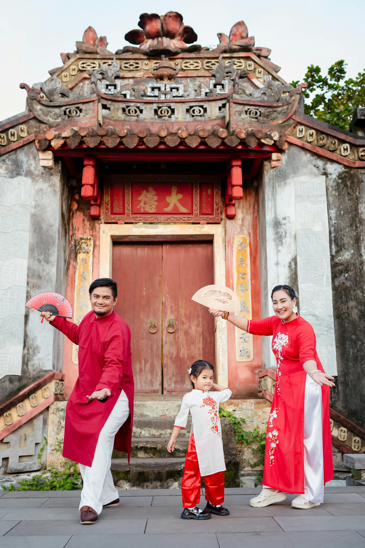 Gia đình, tết, trẻ em, bé trai, bé gái, con người, family, person, children, boy, girl, Vo Van Tien