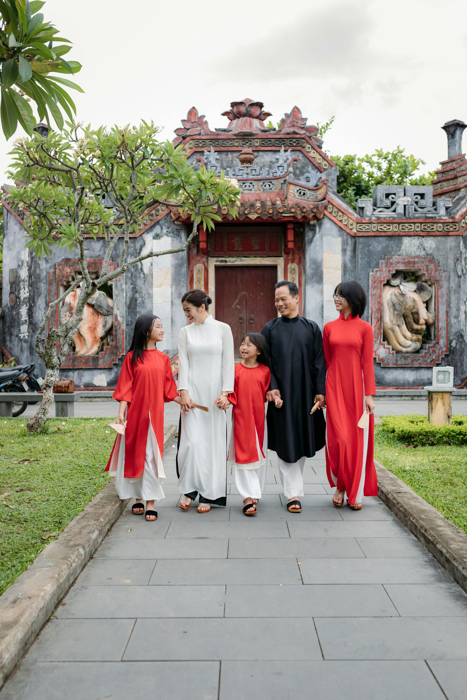 Gia đình, áo dài, truyền thống, Hội An, Huế, family, tradition - Võ Văn Tiến 10